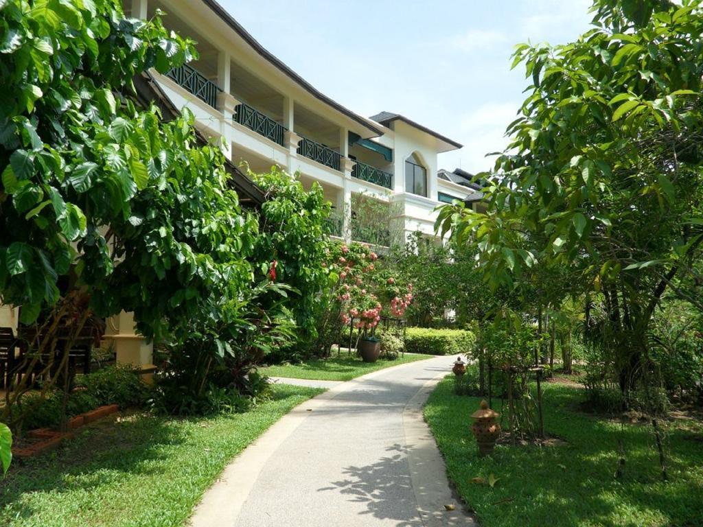 Khaolak Orchid Beach Resort - Sha Extra Plus Khao Lak Exterior foto