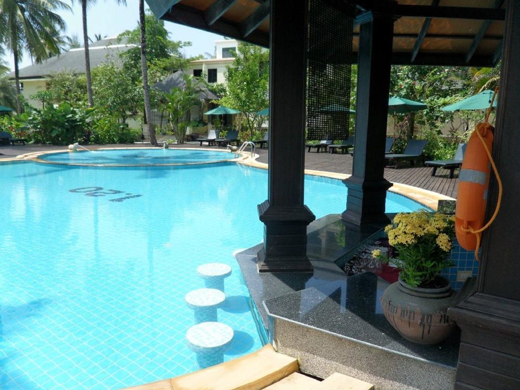 Khaolak Orchid Beach Resort - Sha Extra Plus Khao Lak Exterior foto